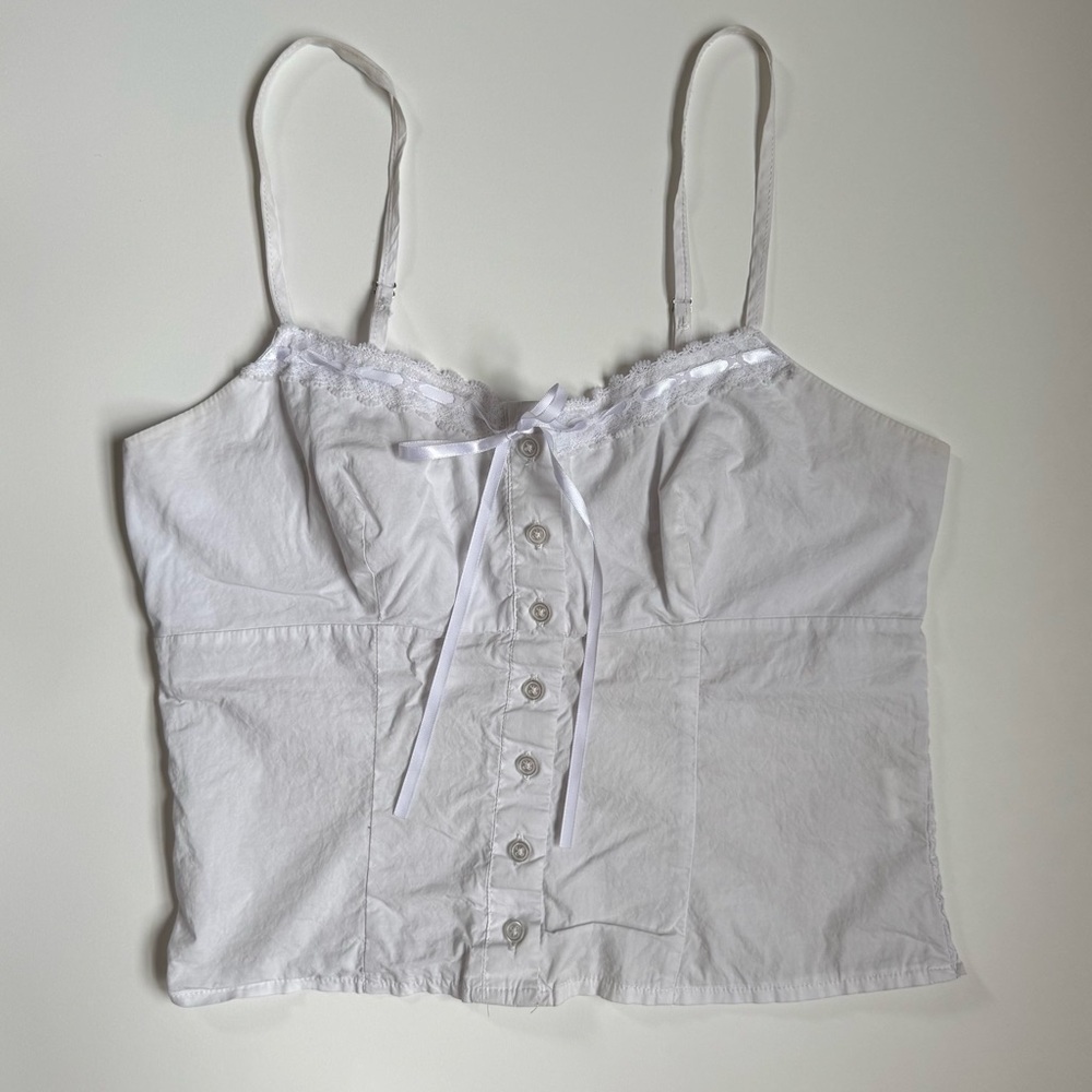 White Lace Trim Button Front Crop Camisole Size M